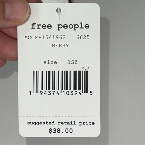 NWT Free People Head in the Clouds Fuzzy Beanie - Picture 7 of 10